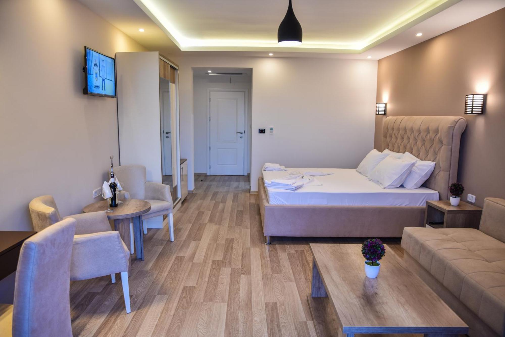 Hotel Evropa Ulcinj Eksteriør billede