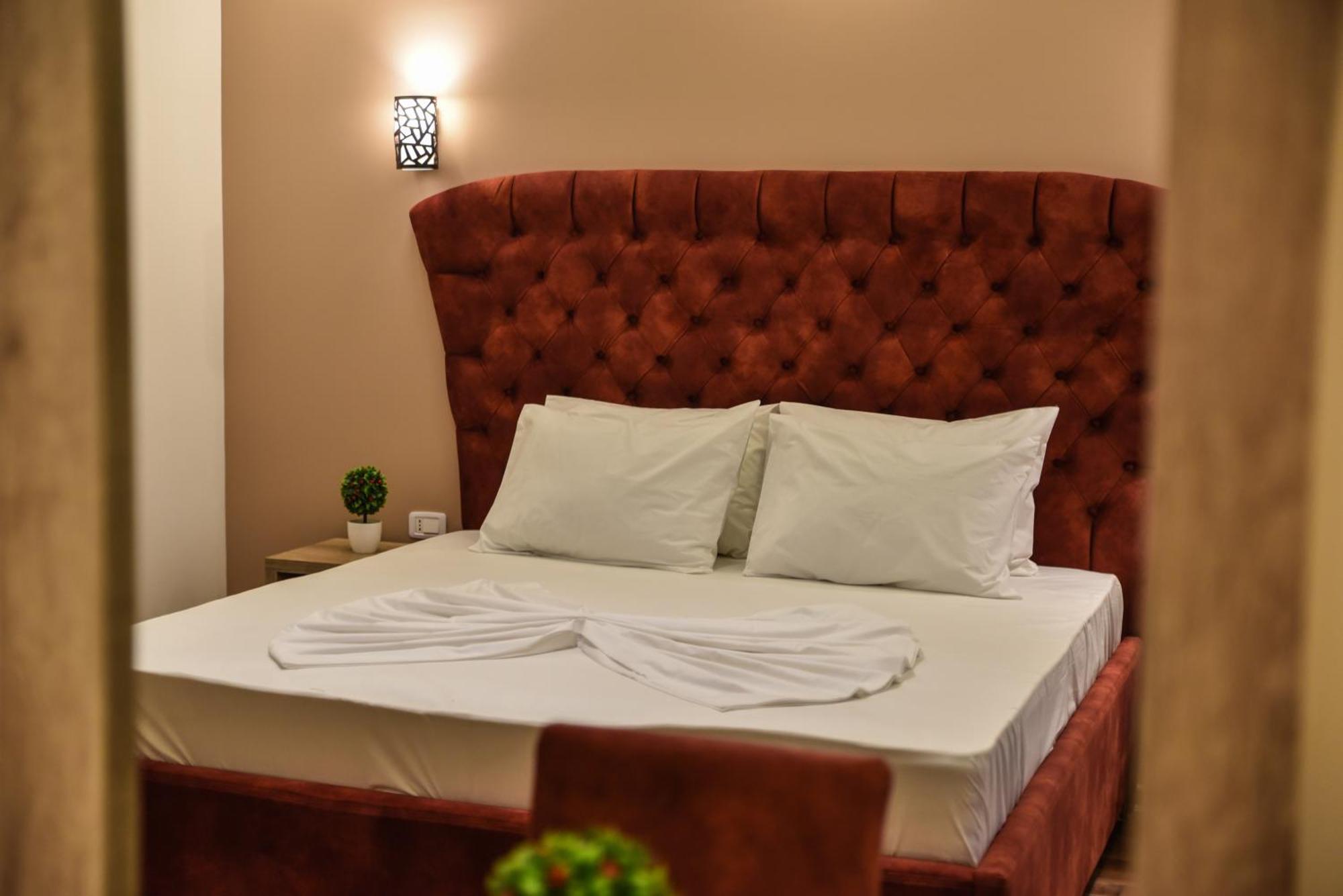 Hotel Evropa Ulcinj Eksteriør billede