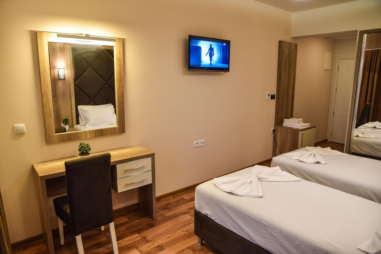 Hotel Evropa Ulcinj Eksteriør billede